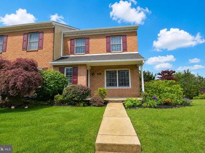 3415 Foxfield Cir