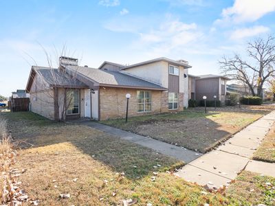 1402 S Carrier Pkwy APT 310