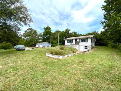 1041 Cameron Lane