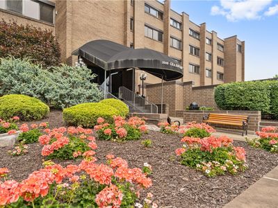 1000 Grandview Ave APT 904