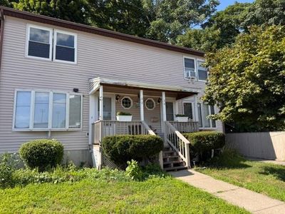 32 Bowles Ct
