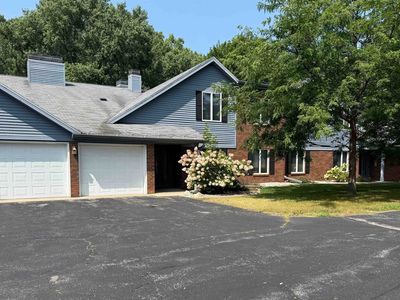 2935 Mossy Oak Cir