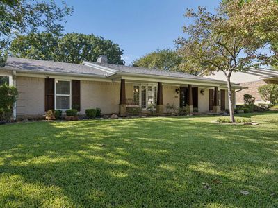 303 Ridgewood Dr