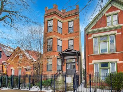 1122 N Winchester Ave #2