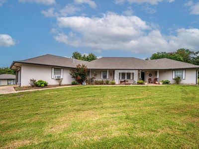 3709 Northwestern Dr