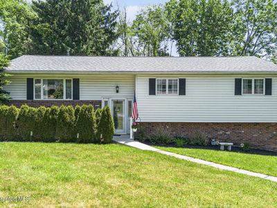615 Timber Ln