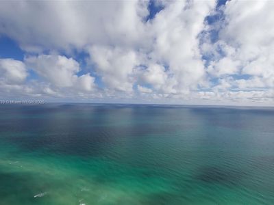 18555 Collins Ave APT 4605