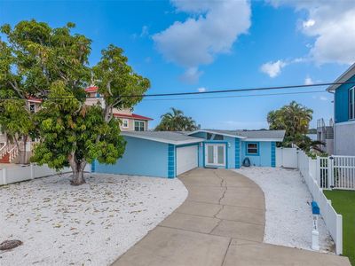814 BAY POINT DRIVE