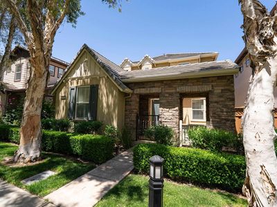 172 W Erics Way