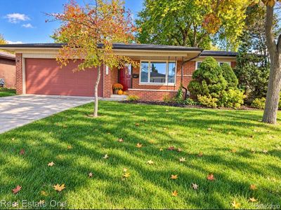36424 Clifford Dr