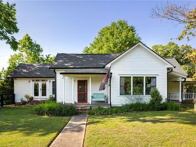 1866 Idlewood Rd