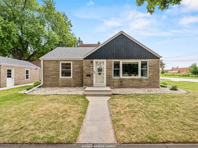 Property at 413 E Grant St, Appleton, WI