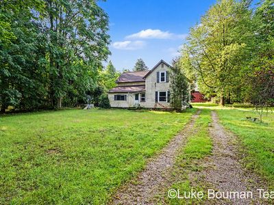 13480 Hickory Rd