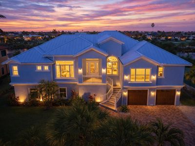 1460 Middle Gulf Dr