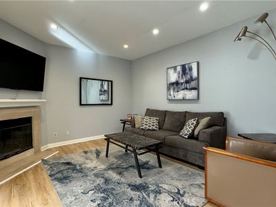 688 Indian Oak Ln Unit 102