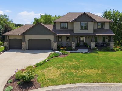 1309 Deerview Ct SE