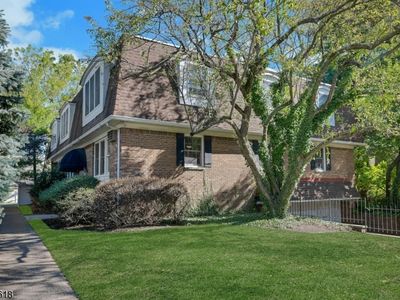 301 Claremont Ave BLDG 301 #3