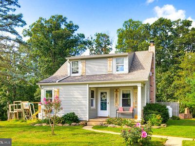 801 Old Commons Rd