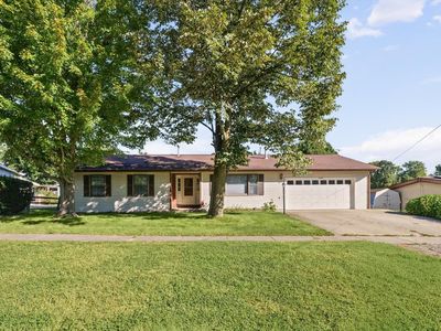 2210 E Perkins Rd