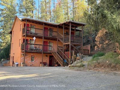 904 Carrizo Canyon Rd