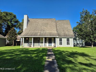 404 Kensington Dr