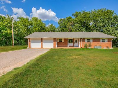 119 S County Line Ave