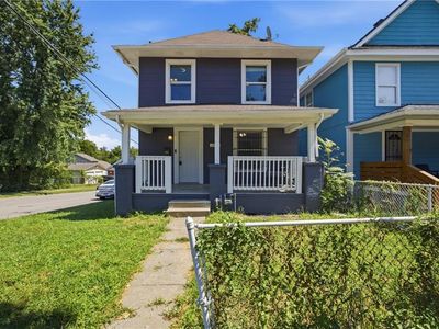 2501 Jackson Ave