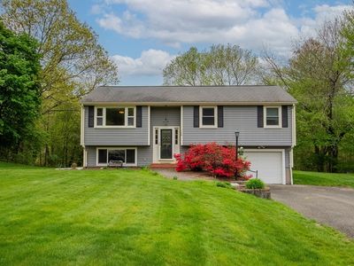 108 Bayberry Rd