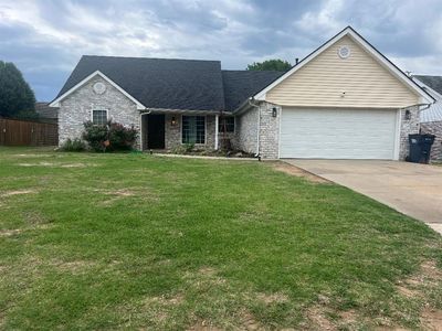 Property at 2912 Eastgate Dr, Seminole, OK