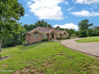 311 Creekwood Dr