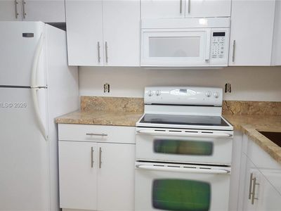 19701 SW 114th Ave APT 266