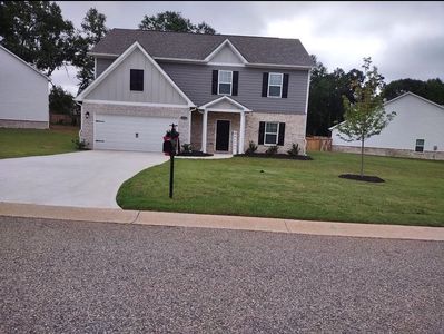 3208 Bridgewood Dr