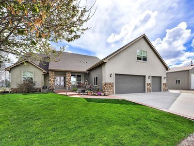 22089 Eel Ln
