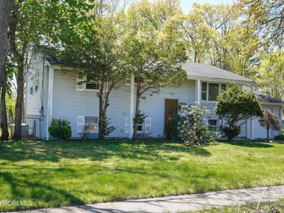 9 Newport Drive