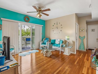 2 S Montgomery Ave #B1