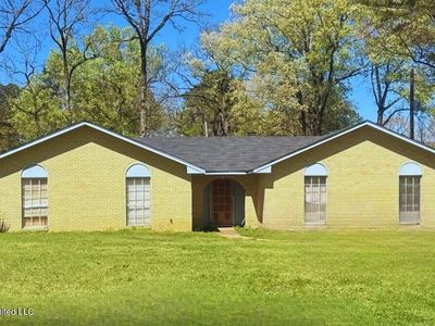 1724 Hamilton Blvd