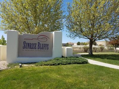 303 Sunrise Bluffs Dr