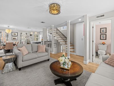 25 Phillips St #Penthouse