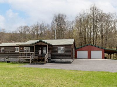 6082 Reservoir Rd