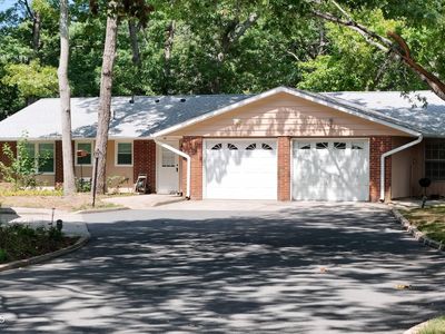 598B Lake Point Drive