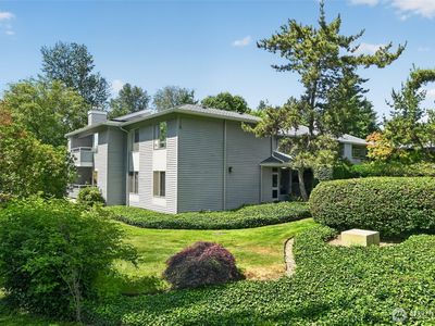 1220 6th Avenue S #B304