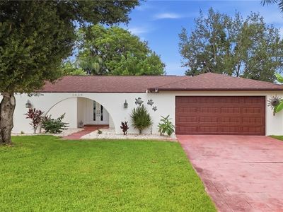 1439 Claret Ct