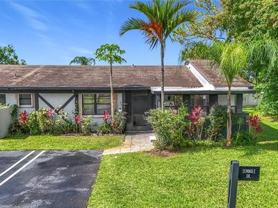 55 Seminole Dr