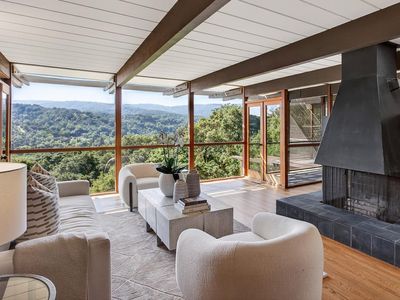 25 Cordova Ct