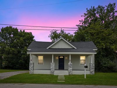 212 Pearl St