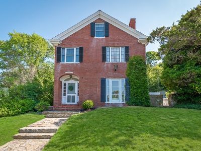 18 Union St