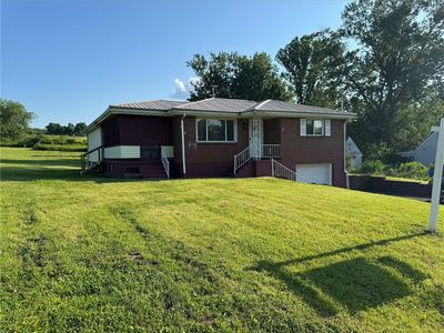 126 Holly Pl
