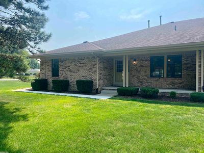 33542 Meldrum St #27