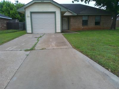 3925 Georgetown Dr
