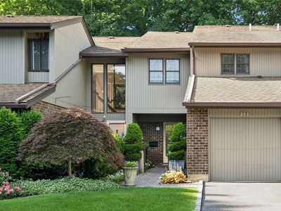 211 Northwood Court UNIT 211